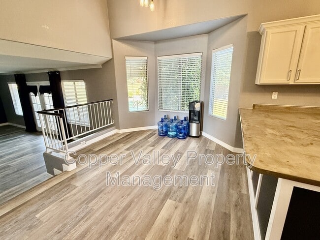 Building Photo - 6536 W Briles Rd