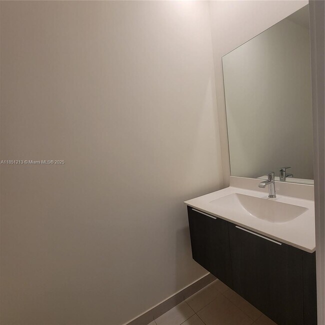 Building Photo - 10275 NW 66th St