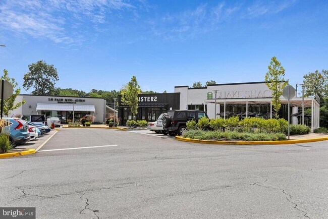Building Photo - 7505 Democracy Blvd