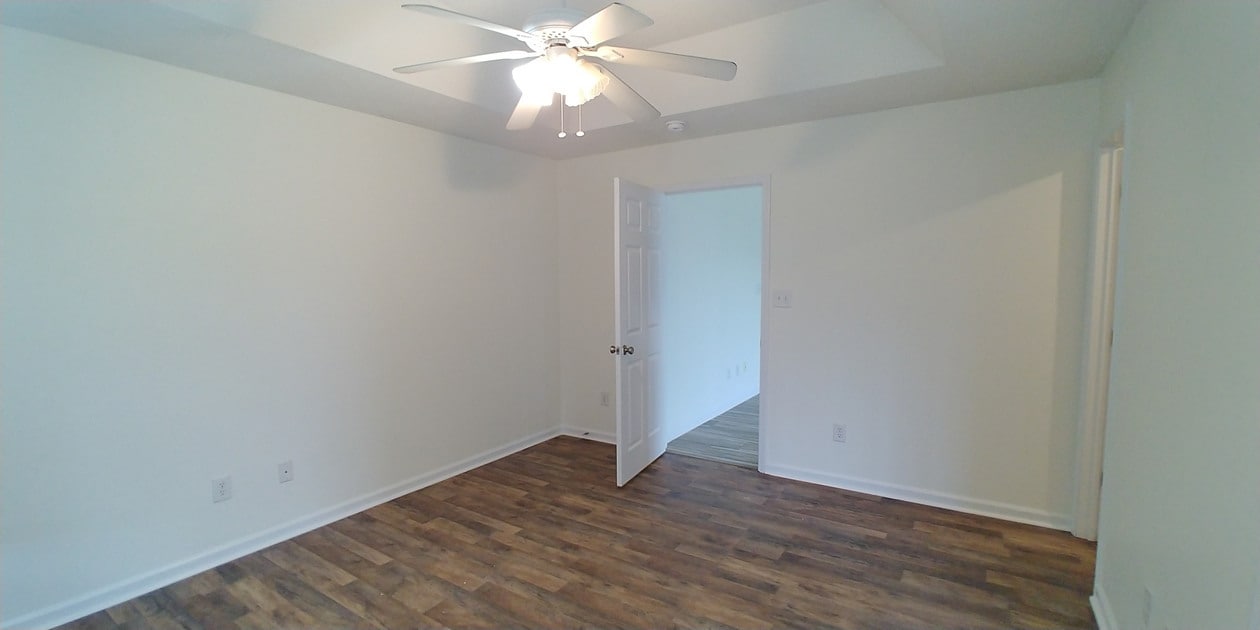 Building Photo - 1289 Gailard Dr