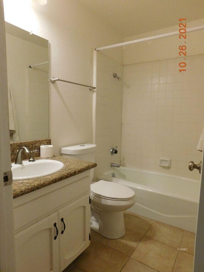 Building Photo - MOVE-IN SPECIAL: ½ OFF FIRST MONTH’S RENT! With 1-year lease.