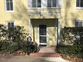 Building Photo - 309 E Lane St