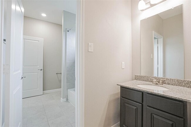 Building Photo - 4510 Dorado Dr
