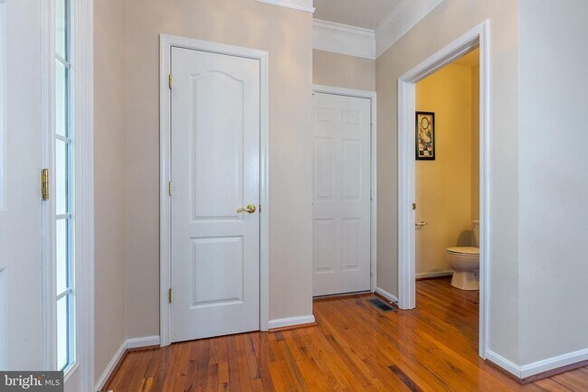 Building Photo - 21935 Windover Dr