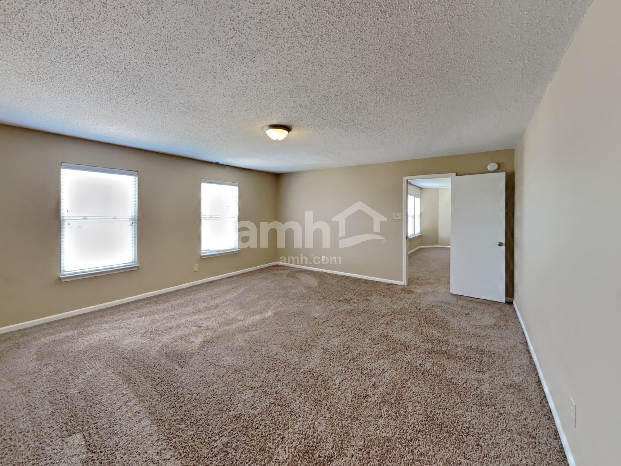 Building Photo - 9104 Cherry Grove Ct