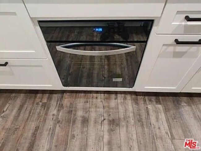 Building Photo - 6720 Van Noord Ave