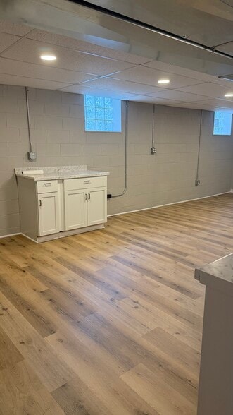 Building Photo - 1548 Wolff St