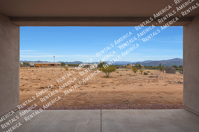 Building Photo - 16720 E Melanie Dr