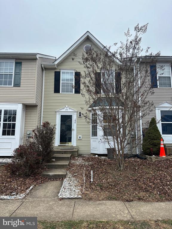 Building Photo - 104 Peridot Pl