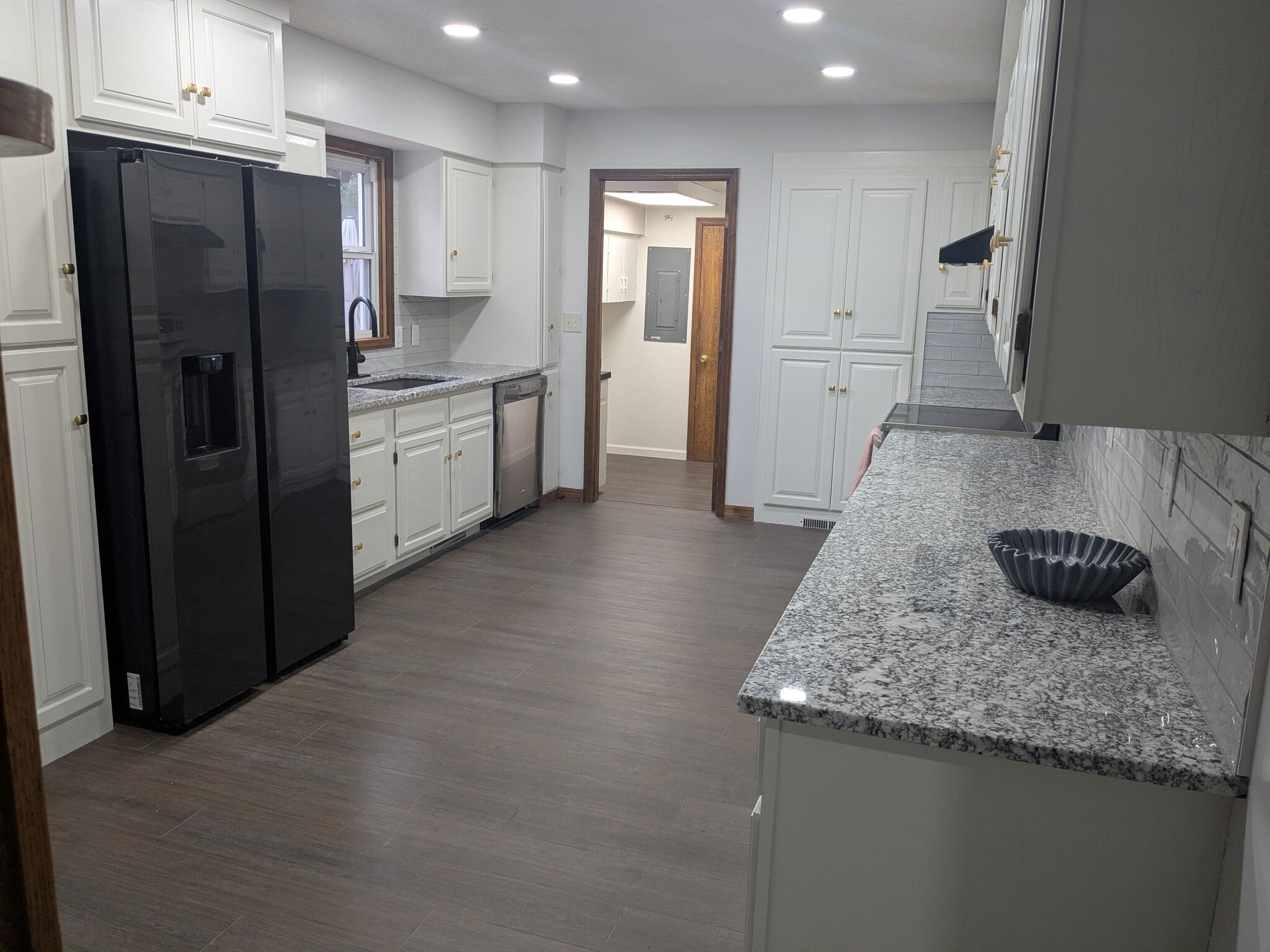 Building Photo - 1306 Marion Dr