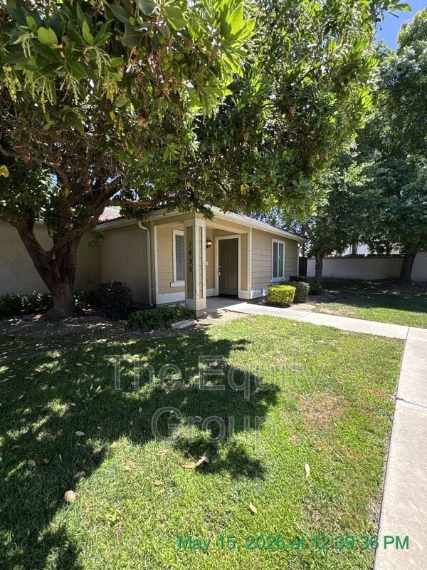 Building Photo - 1636 Paseo Del Lago