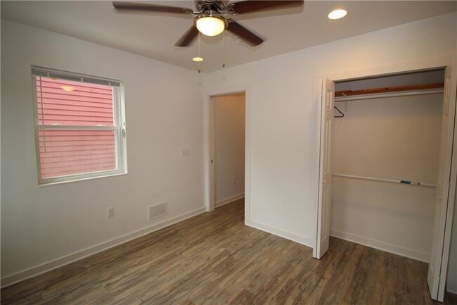 Building Photo - 267 45th St