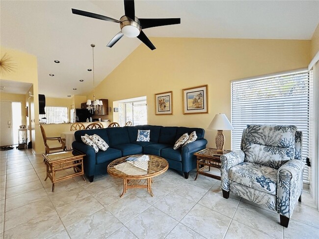 Building Photo - 5256 Myrtle Wood