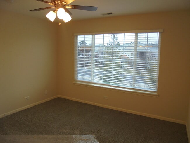 Building Photo - 32454 Rushmore Ave