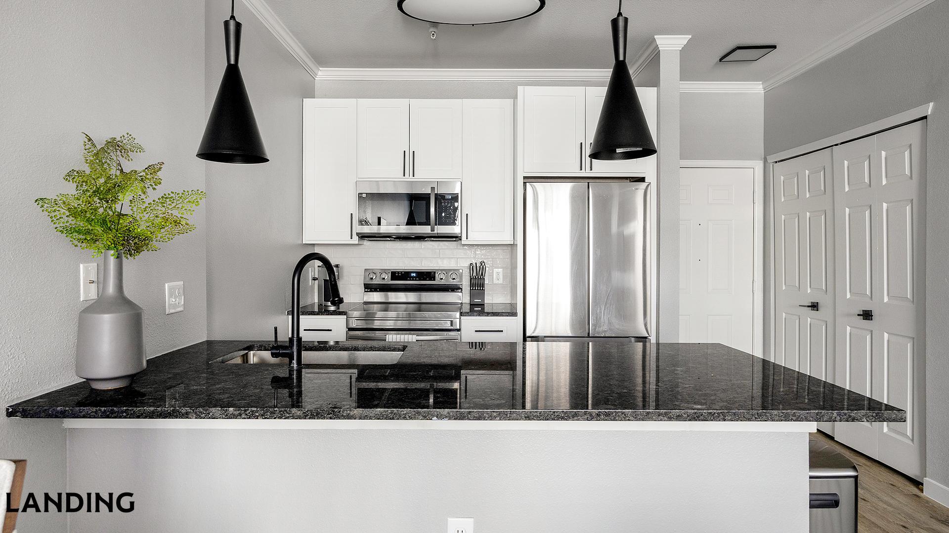 Building Photo - 901 Colorado Blvd