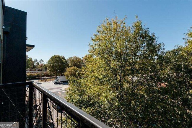 Building Photo - 5300 Peachtree Rd