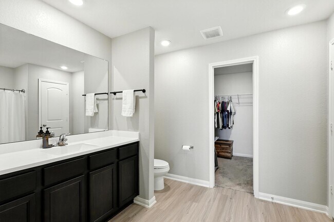 Building Photo - 325 Palo Duro Canyon Dr
