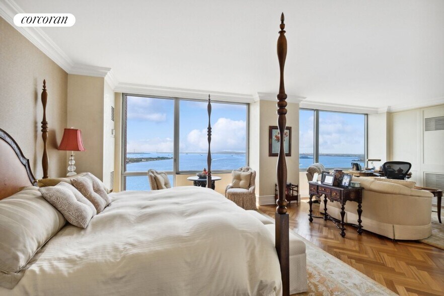 Building Photo - 10 West St