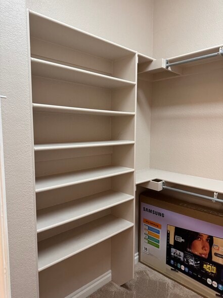 Master Closet - 40 Madison St