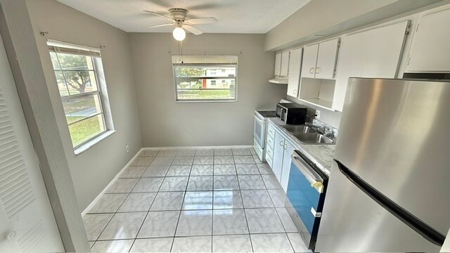 Building Photo - 731 Michigan Ct