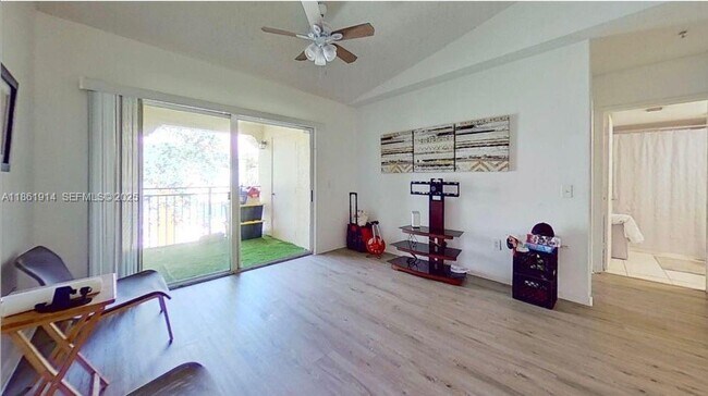 Building Photo - 2451 Centergate Dr