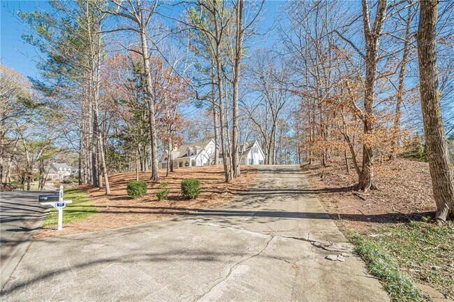 Building Photo - 34 Johnston Row NW