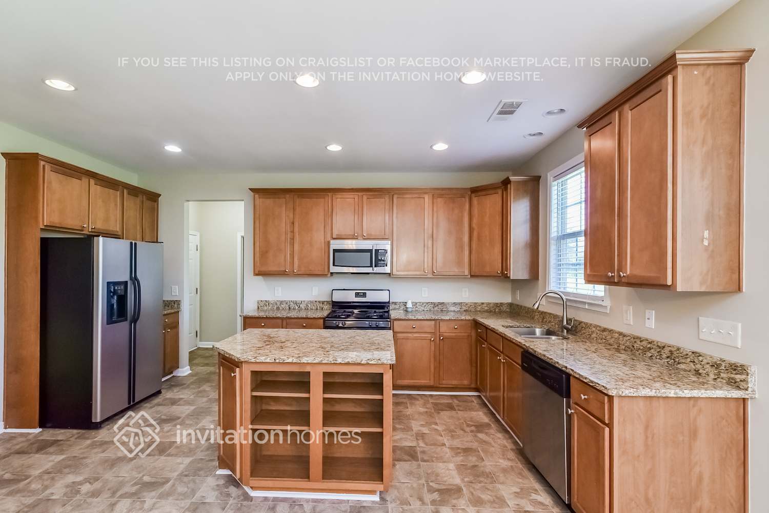 Building Photo - 1732 Sahale Falls Dr