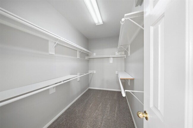 Building Photo - 5602 Beaver Pass Ln