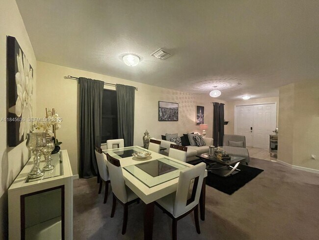 Building Photo - 8878 W 33rd Ave