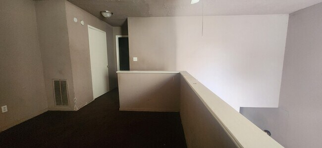Building Photo - 12307 W Village Dr