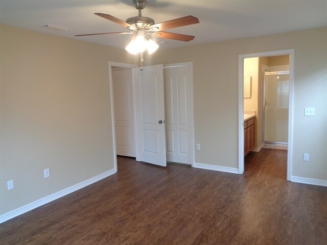 Building Photo - 15403 Quail Woods Pl