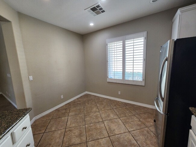 Building Photo - Beautiful Home in Summerlin