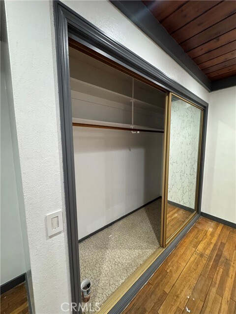 Building Photo - 515 N Armel Dr