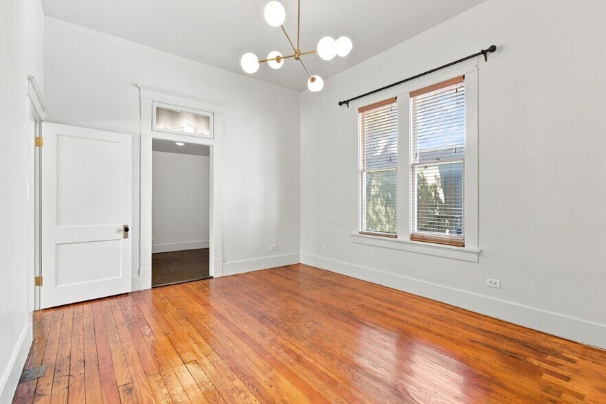 Building Photo - 202 Eads Ave