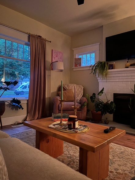 Building Photo - 1611 N 18th St