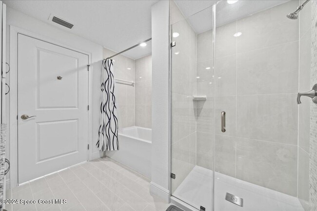 Building Photo - 735 Pilot Lane