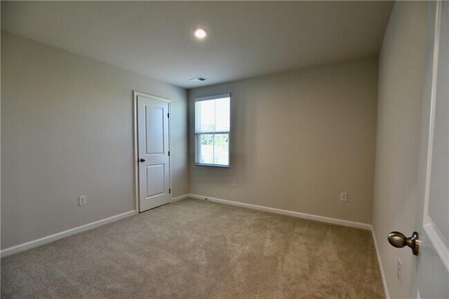 Building Photo - 8421 Limerick Ln