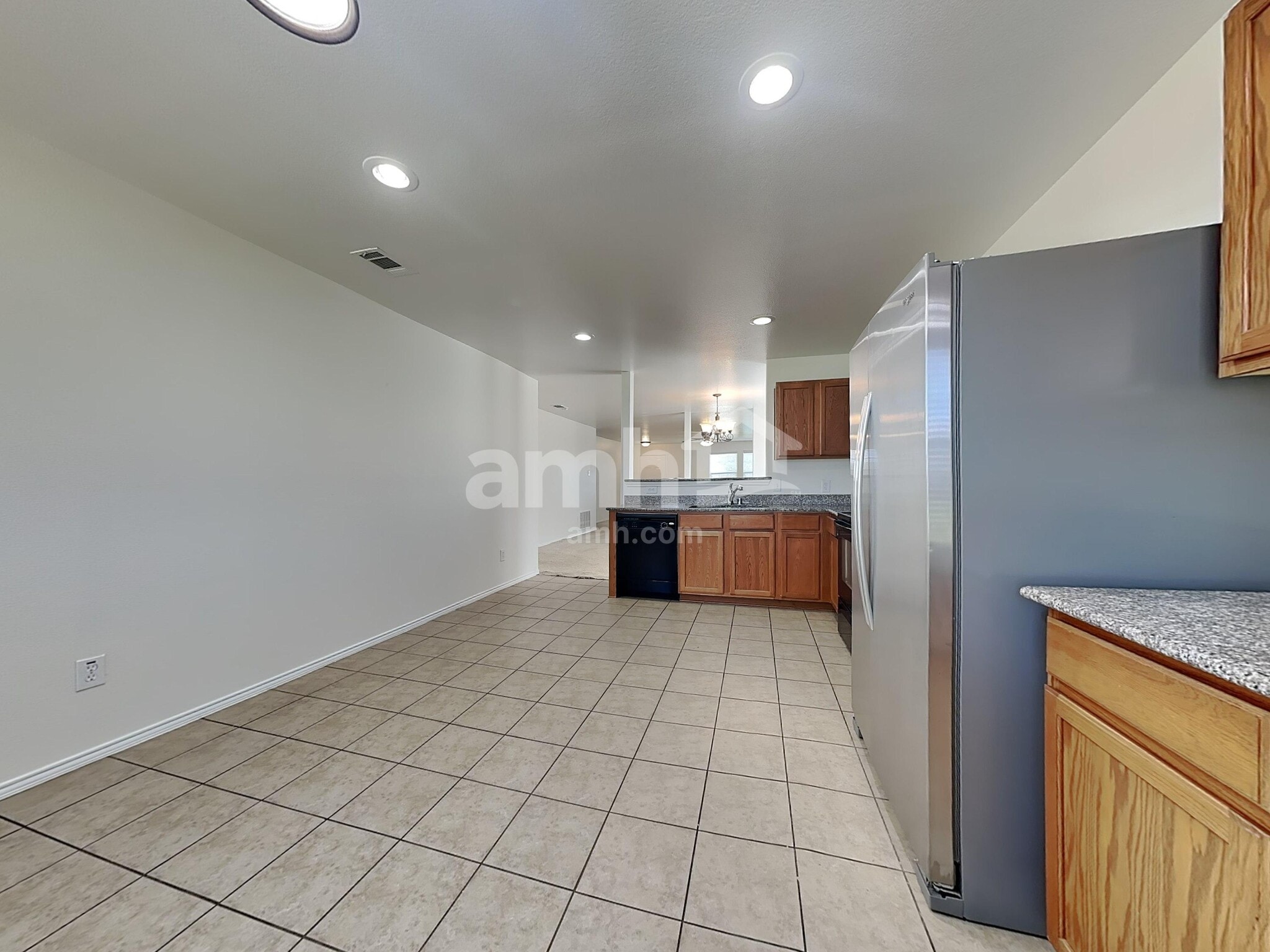 Building Photo - 63 Lantana Dr