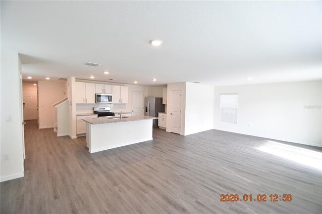 Building Photo - 36209 Sunflower Hl Dr