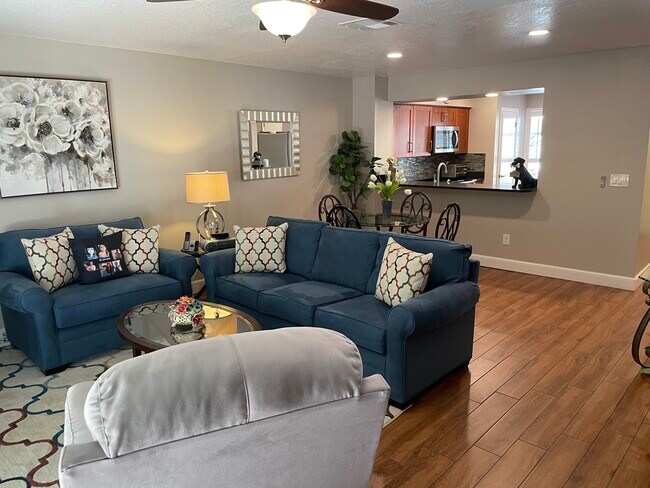 Building Photo - 13816 Stone Mill Way