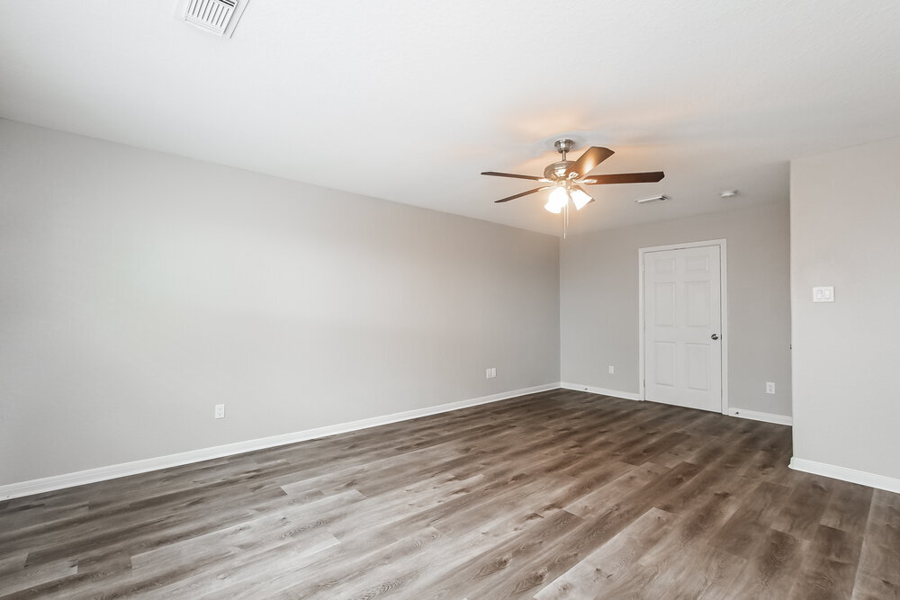 Building Photo - 622 Oak Briar Dr