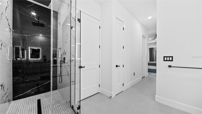 Building Photo - 230 W Pine Valley Ln