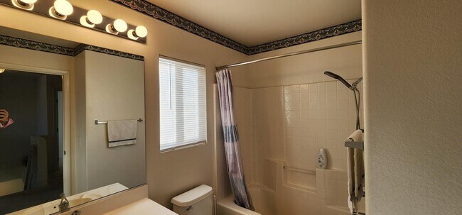 Building Photo - 1687 E Balsam Mist Ave