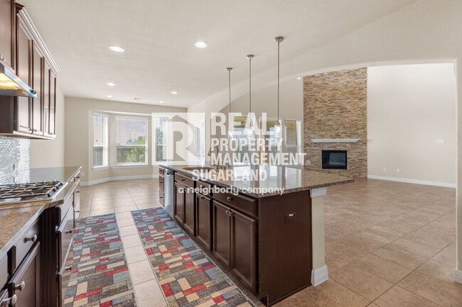 Building Photo - 18607 Pelham Grove Ln