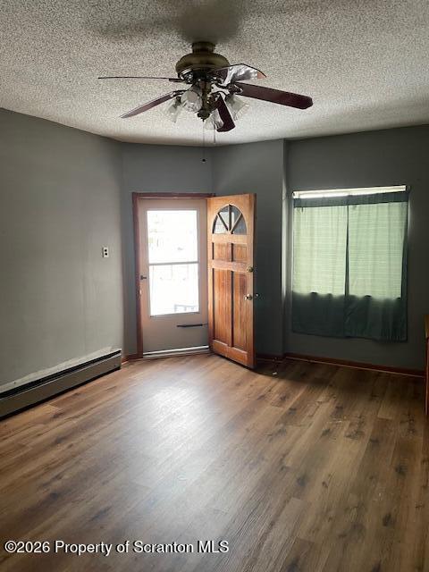 Building Photo - 975 Lincoln St