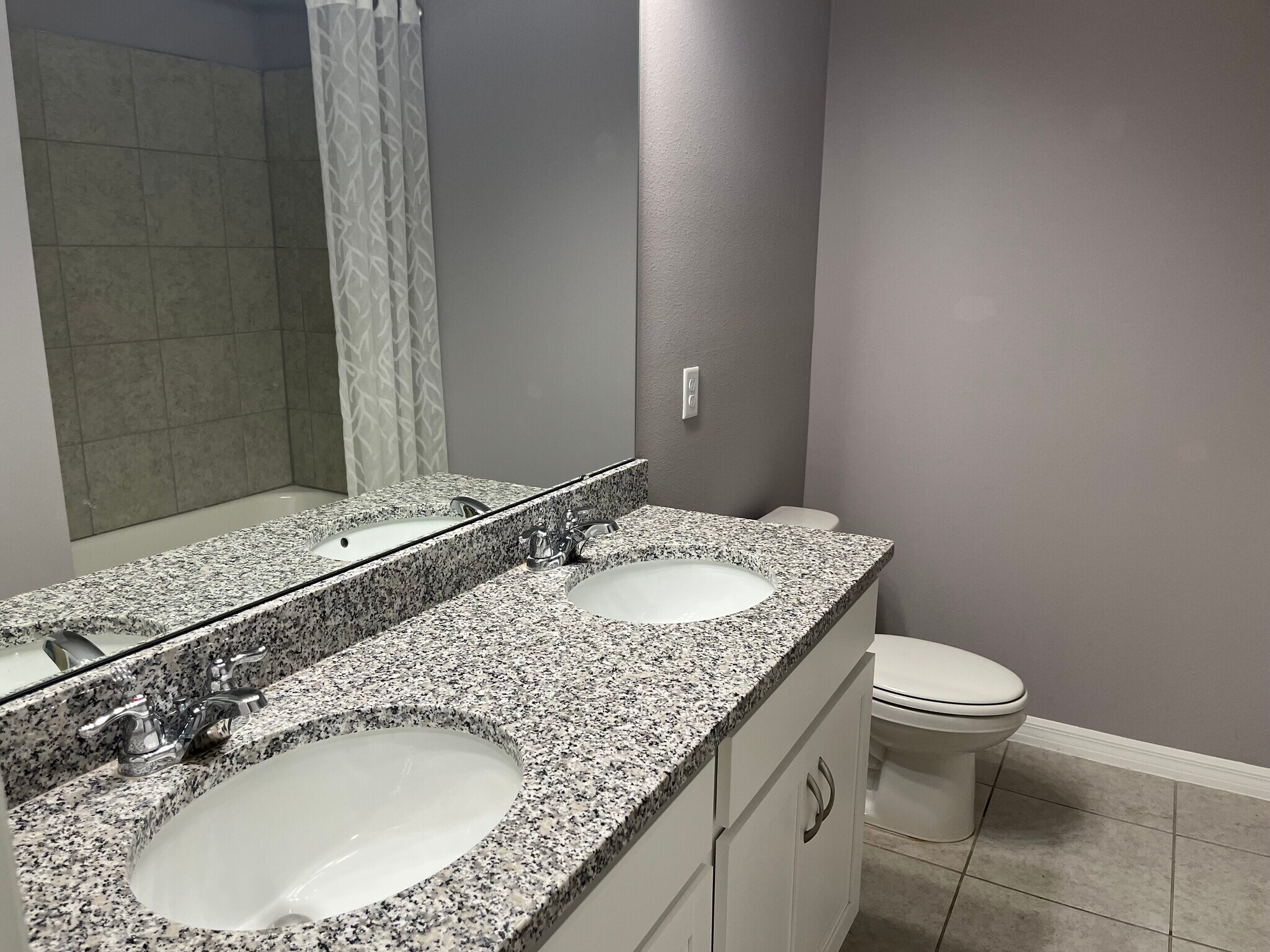 Building Photo - 1658 Blue Lagoon Cir