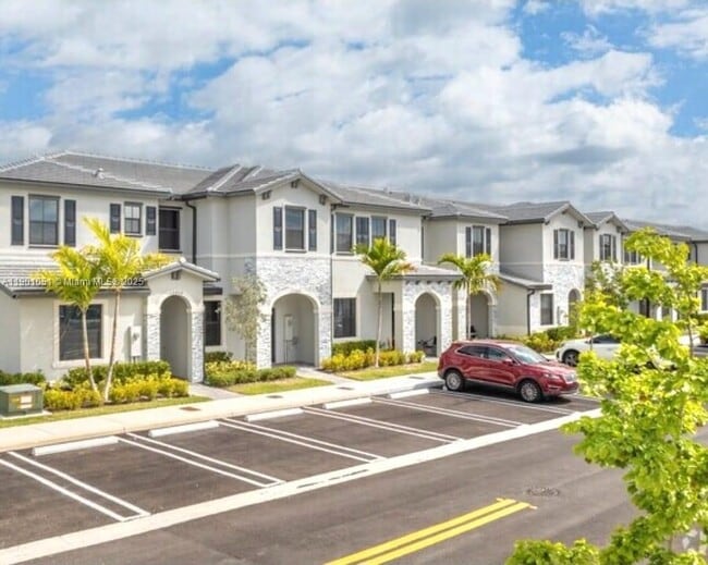 Building Photo - 13268 SW 287th Ter