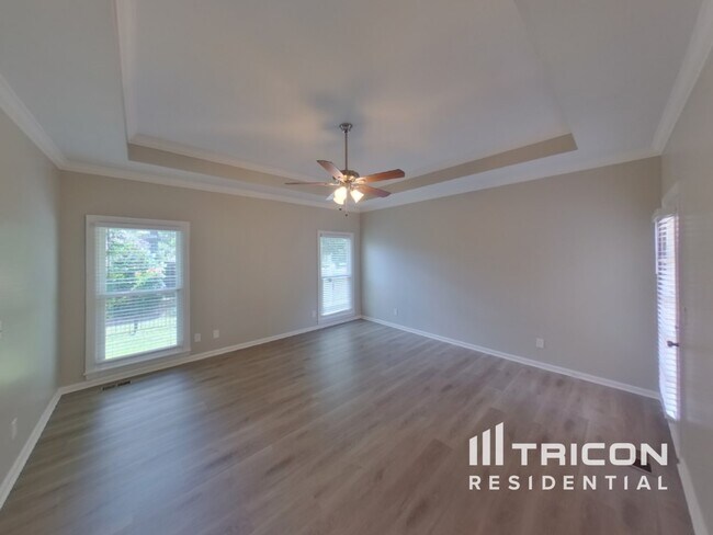 Building Photo - 1818 Brighton Dr