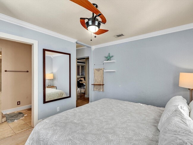 Building Photo - 436 38th St