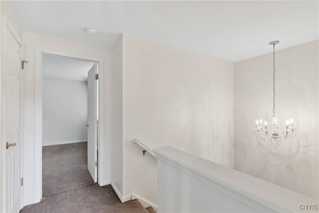 Building Photo - 104 Lookout Cir